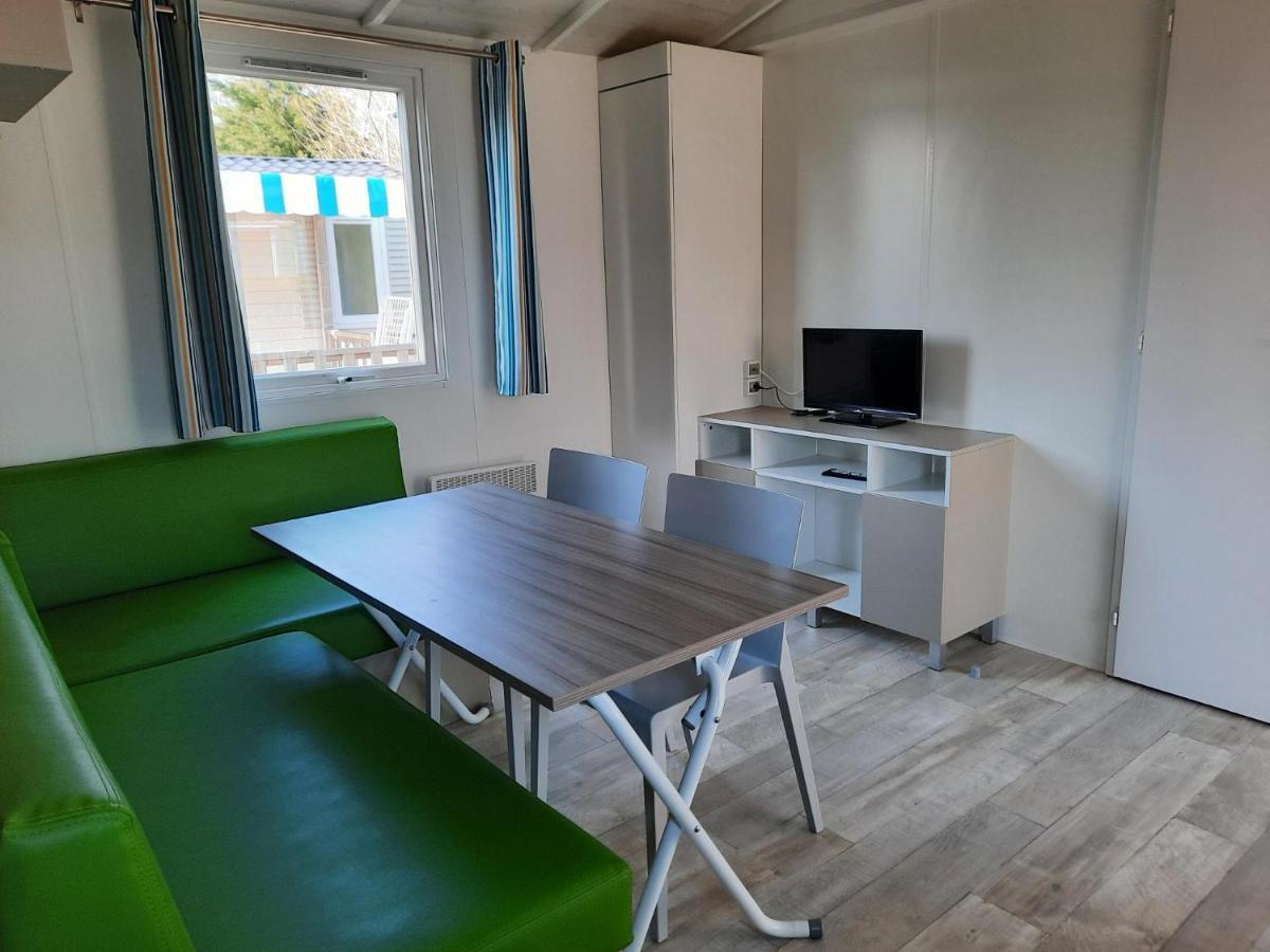 Camping Le Robinson Otel Colleville-sur-Mer Dış mekan fotoğraf