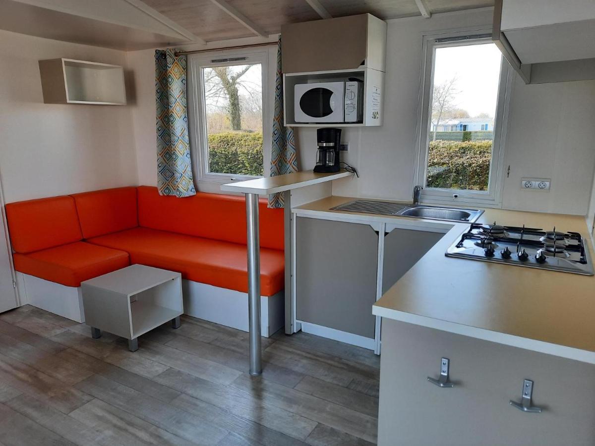 Camping Le Robinson Otel Colleville-sur-Mer Dış mekan fotoğraf