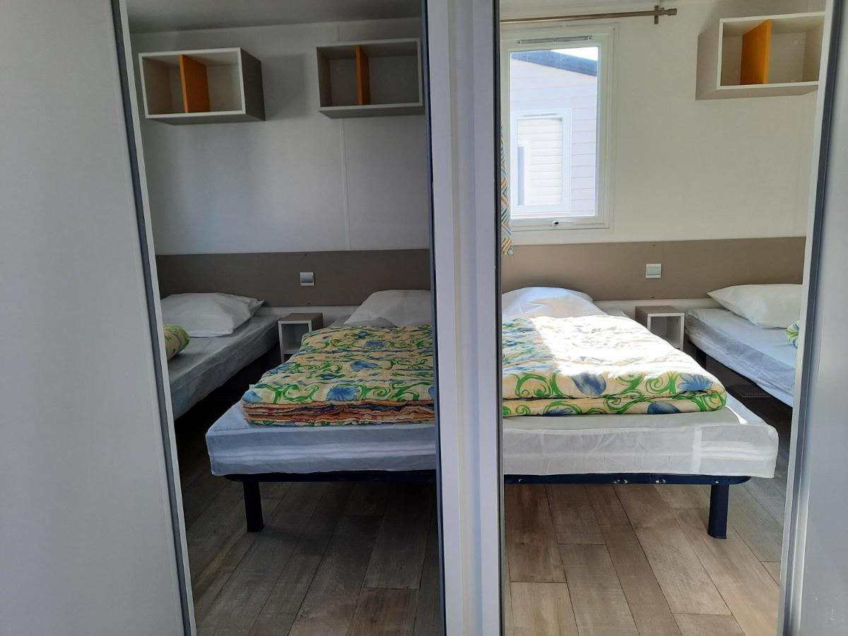 Camping Le Robinson Otel Colleville-sur-Mer Dış mekan fotoğraf