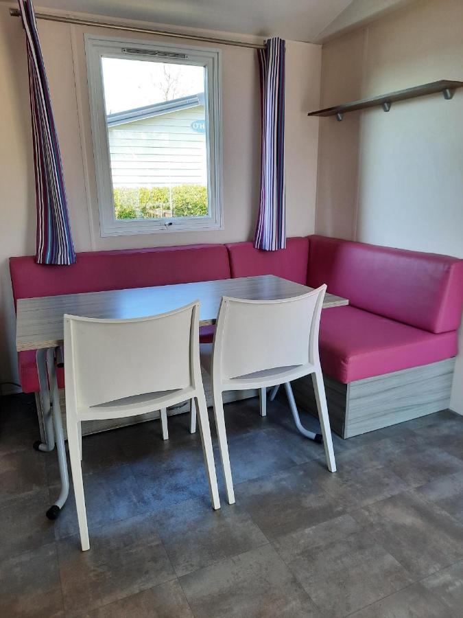 Camping Le Robinson Otel Colleville-sur-Mer Dış mekan fotoğraf