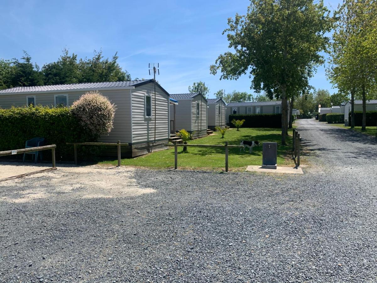 Camping Le Robinson Otel Colleville-sur-Mer Dış mekan fotoğraf