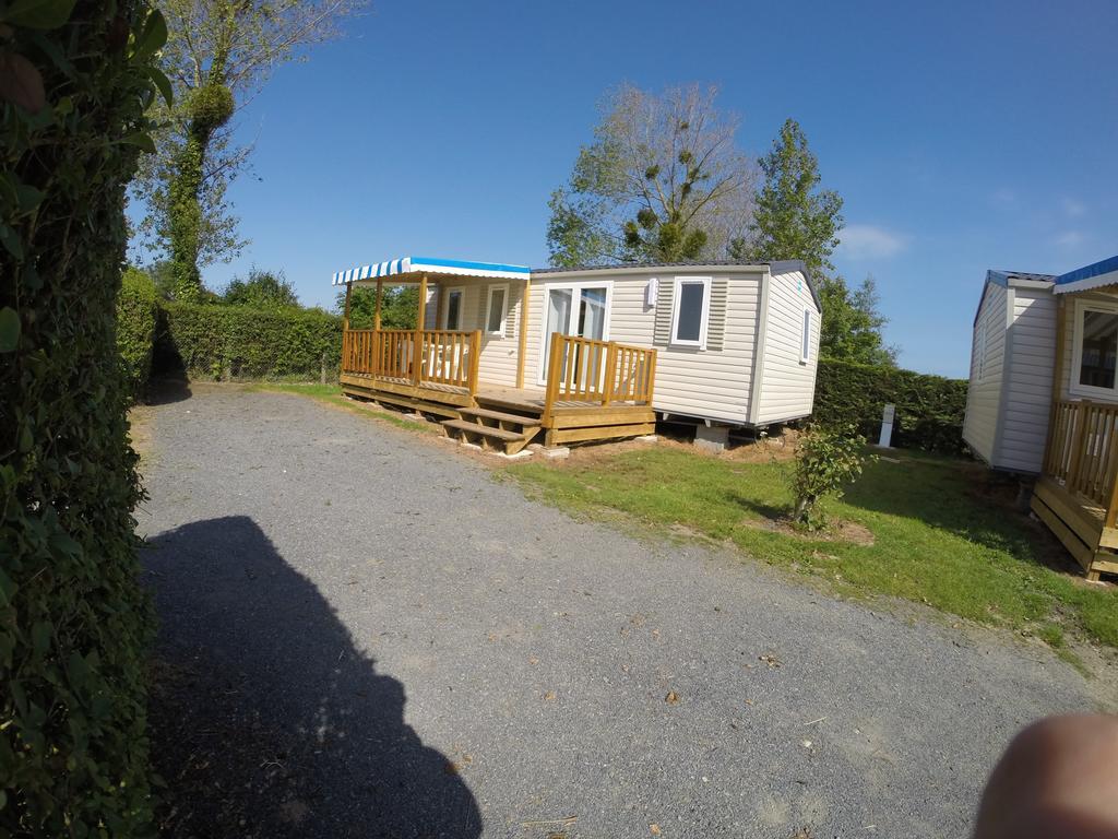 Camping Le Robinson Otel Colleville-sur-Mer Dış mekan fotoğraf